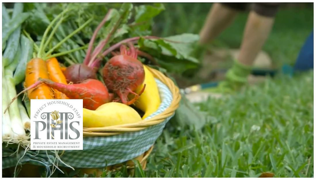 gardener salaries, private gardener salaries, gardener salary, salary for a gardener, private gardener pay