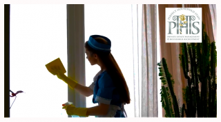 Private Housekeeper job, Live OUT Housekeeper Job, Part Time Housekeeper, Permanent, Sevenoaks, Kent, UK, Salary 15-18 GBP/Hour, PHS Job 2174