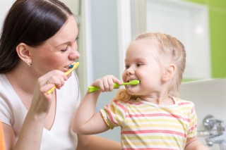 PHS Job 1616, Russian Speaking Nanny Job, Full Time Nanny, Live IN Nanny Position, Kensington Nanny, London, Salary Negotiable
