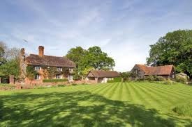 PHS-143 URGENT - Live in Nanny for 11 days in Horsham, Sussex